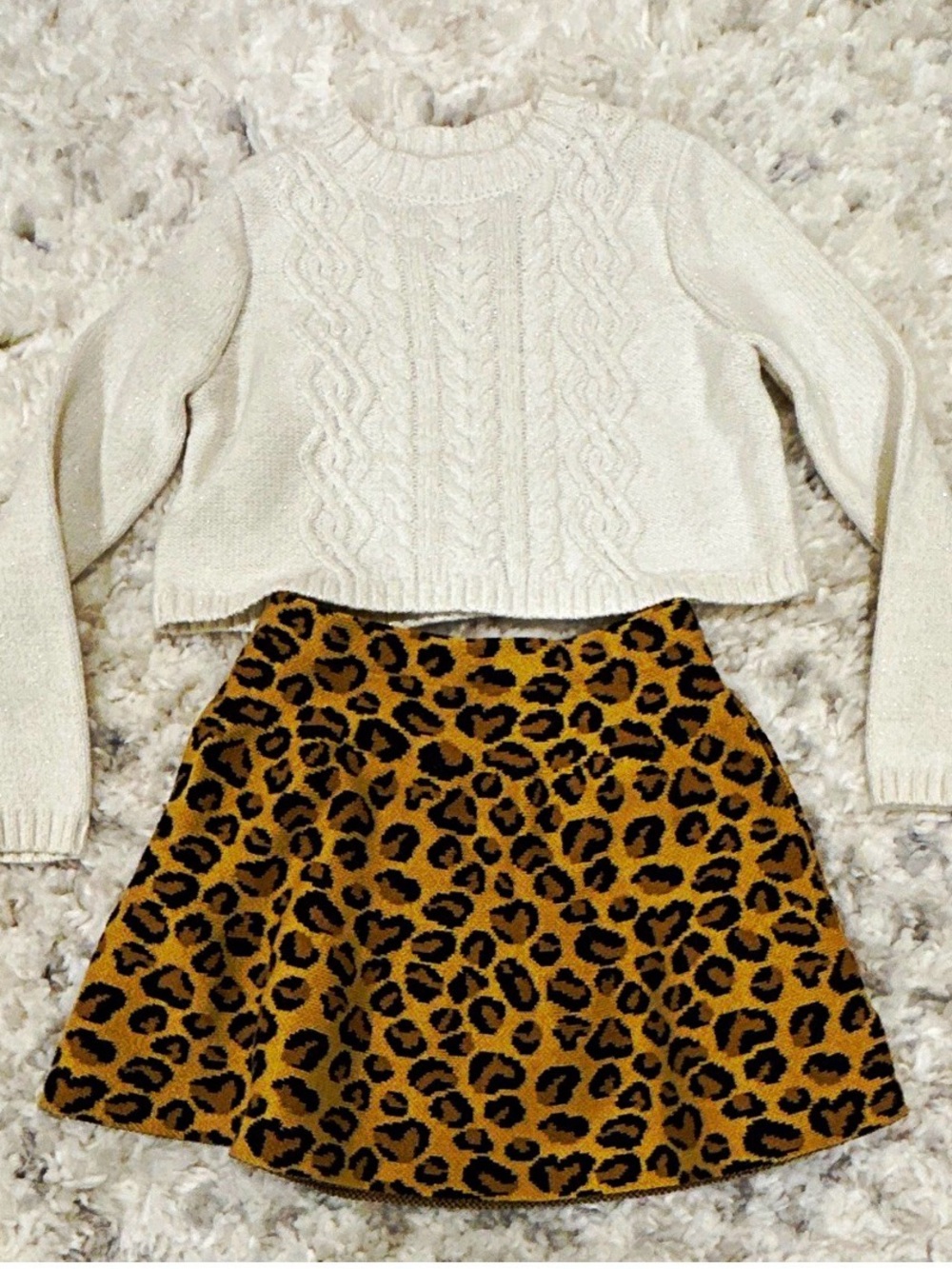 Rachel Zoe Girls 5-6Y 2-Piece Cable Knit Long Sleeve Sweater Leopard Skirt Set